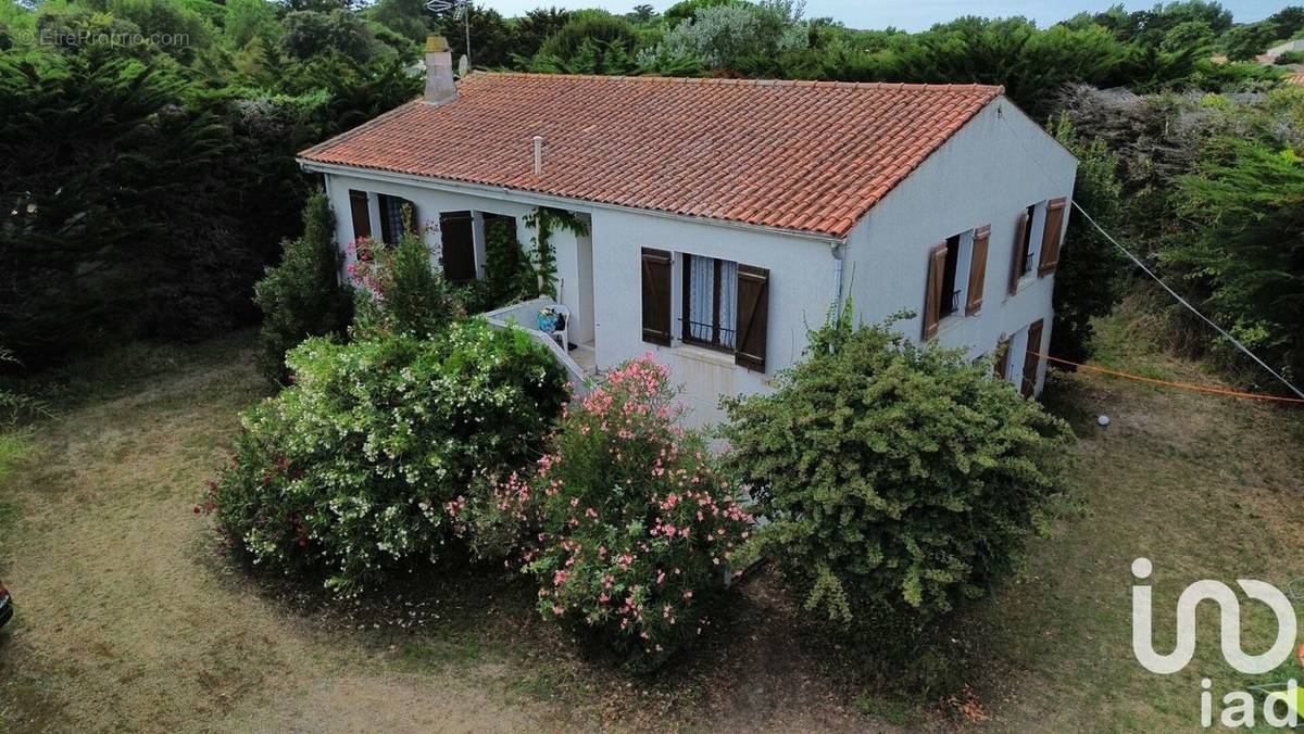 Photo 1 - Maison à SAINT-CLEMENT-DES-BALEINES