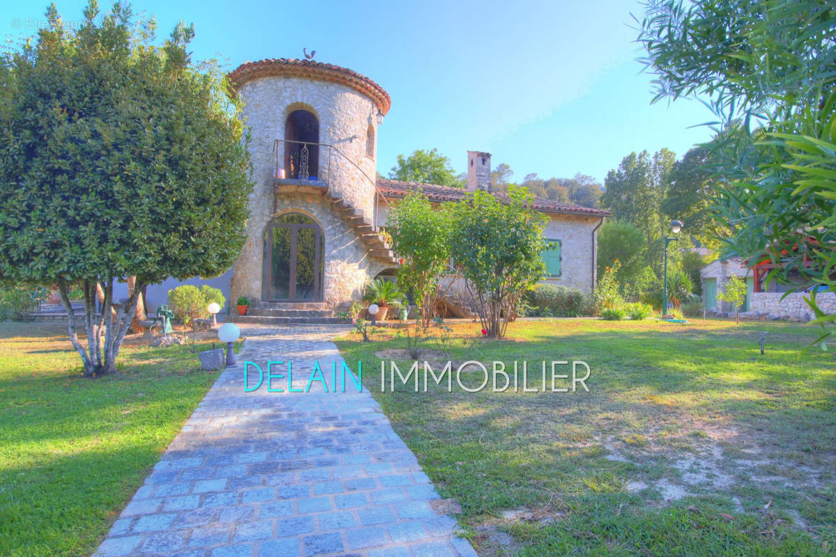 Maison à LA COLLE-SUR-LOUP