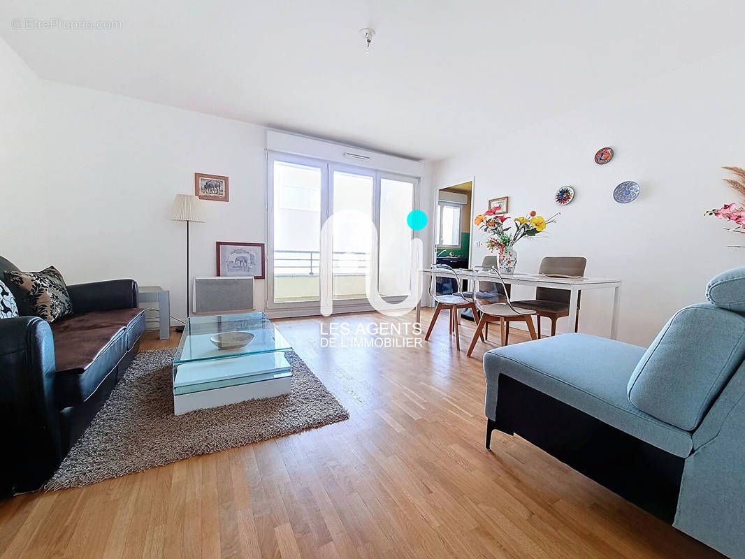 Appartement à COLOMBES