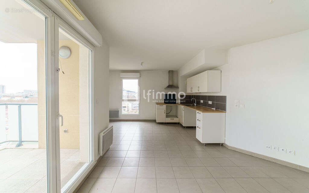 Appartement à MARSEILLE-10E