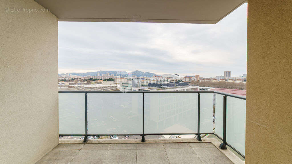 Appartement à MARSEILLE-10E