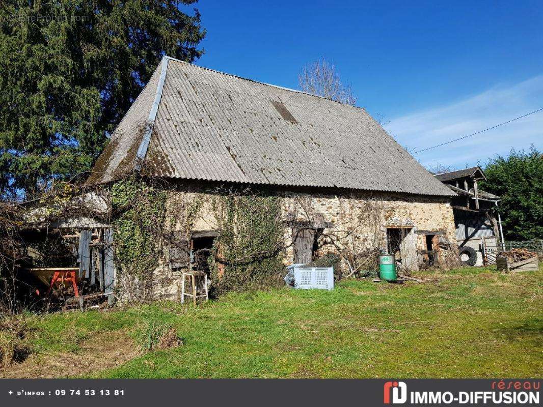 Maison à LUBERSAC