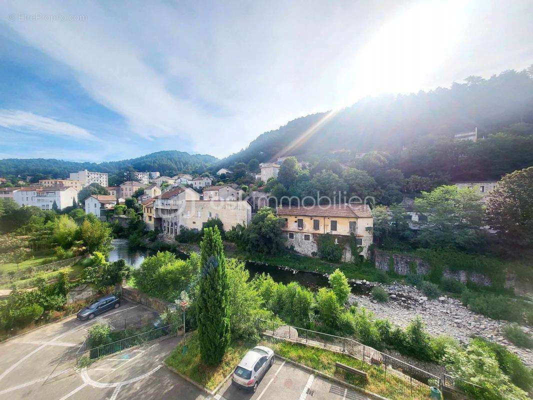 Appartement à VALS-LES-BAINS