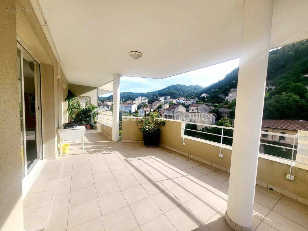 Appartement à VALS-LES-BAINS