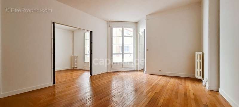 Appartement à ISSY-LES-MOULINEAUX