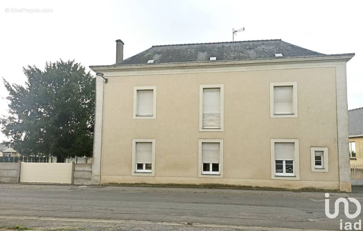 Photo 1 - Maison à MESLAY-DU-MAINE