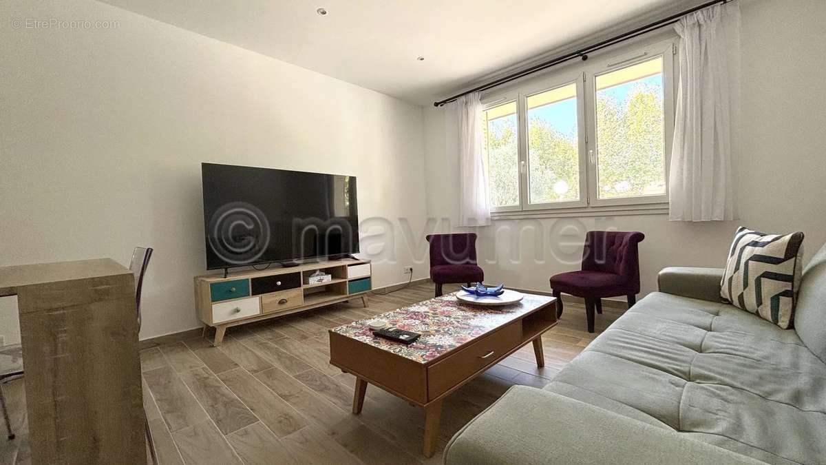 Appartement à MARSEILLE-8E