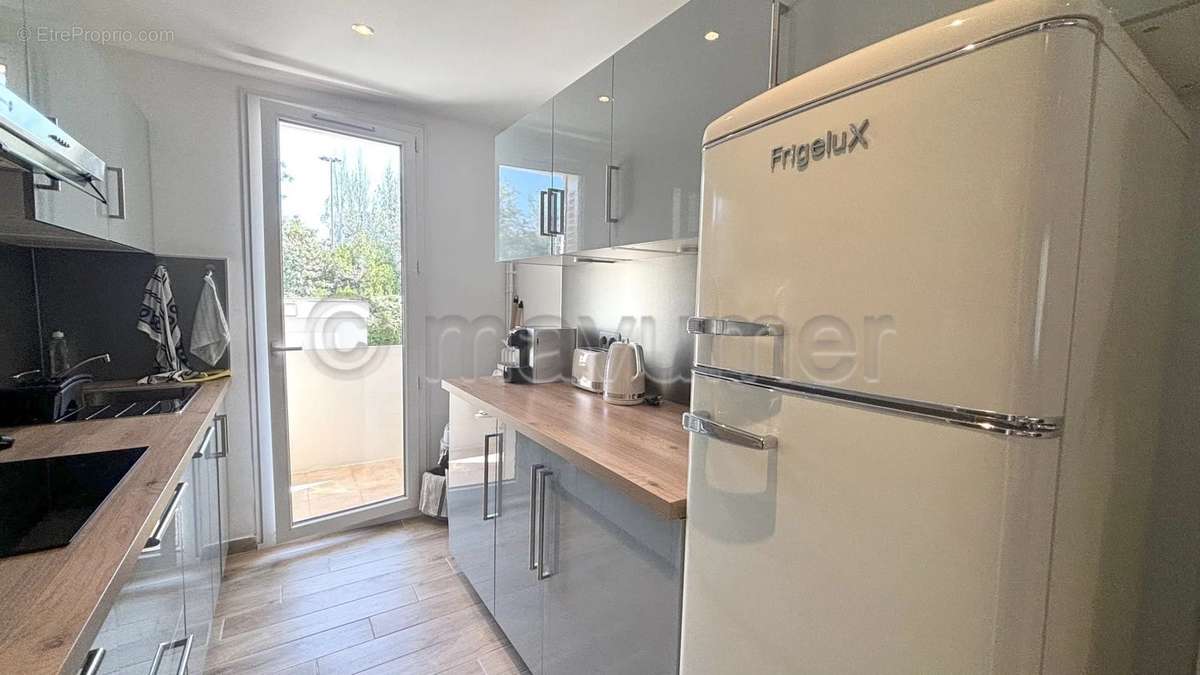 Appartement à MARSEILLE-8E