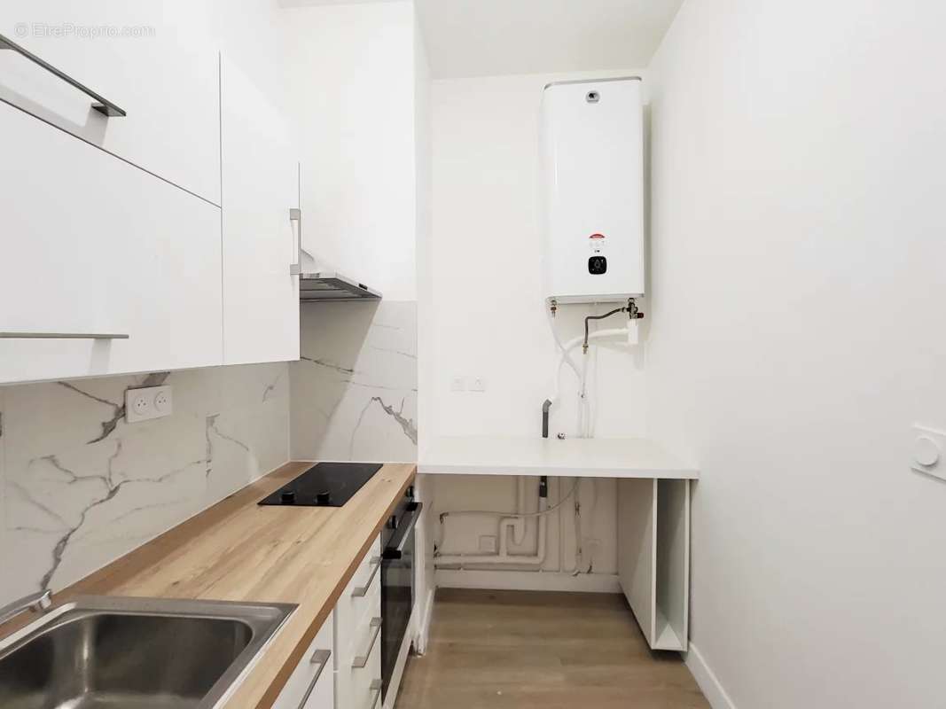 Appartement à MARSEILLE-1E