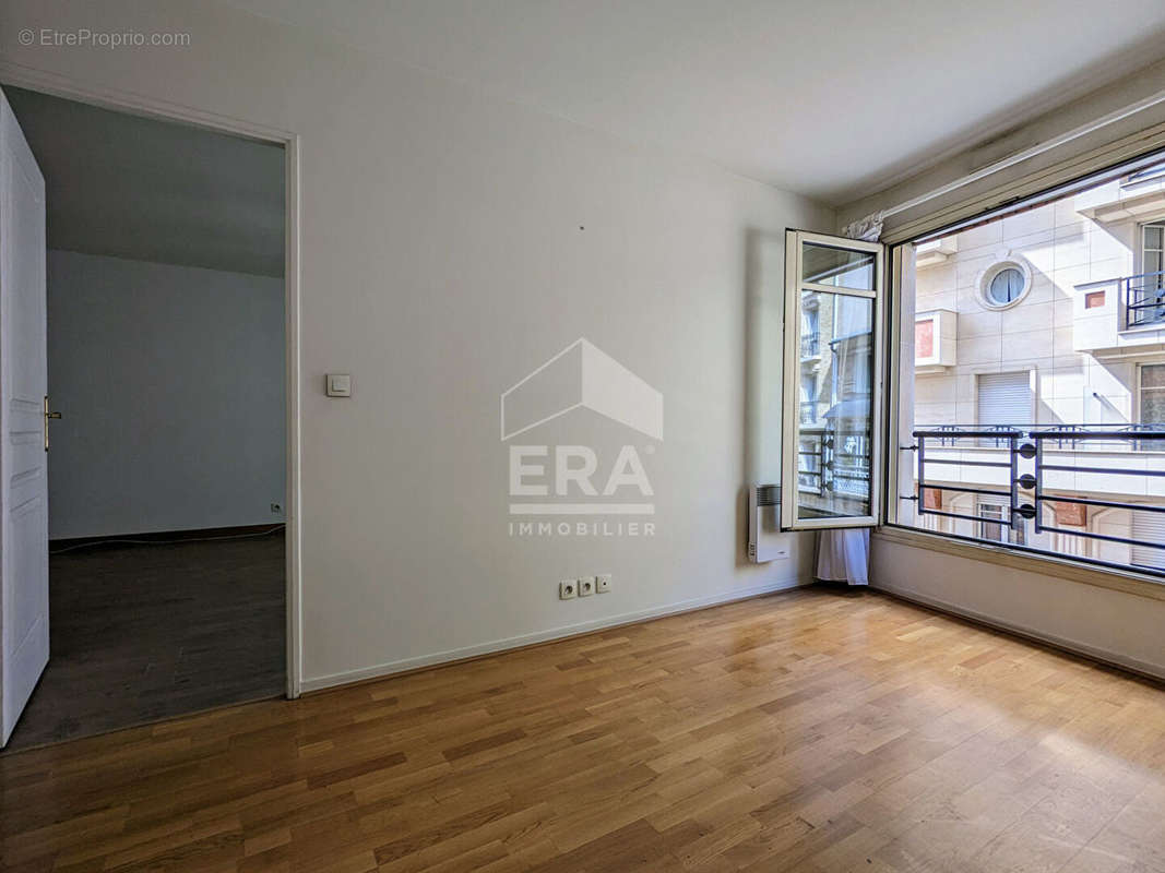 Appartement à LEVALLOIS-PERRET