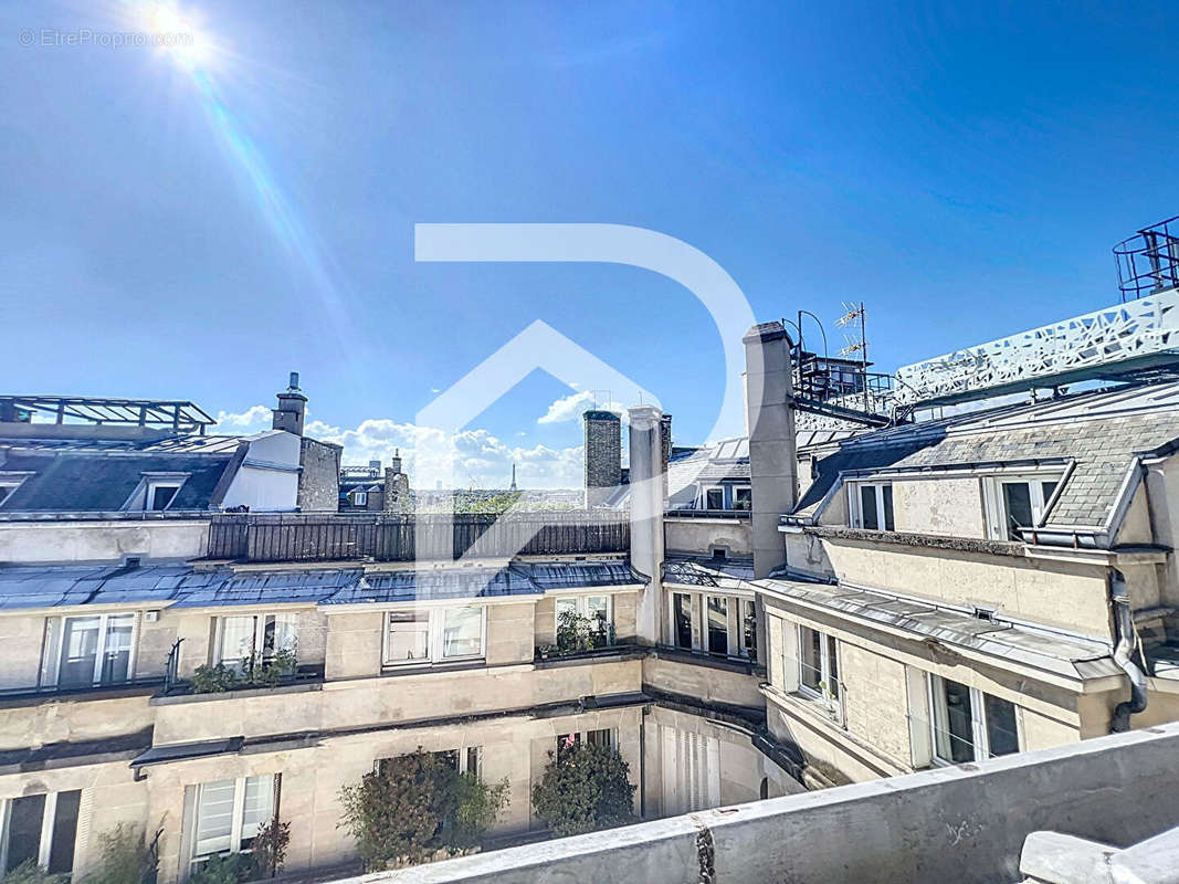 Appartement à NEUILLY-SUR-SEINE