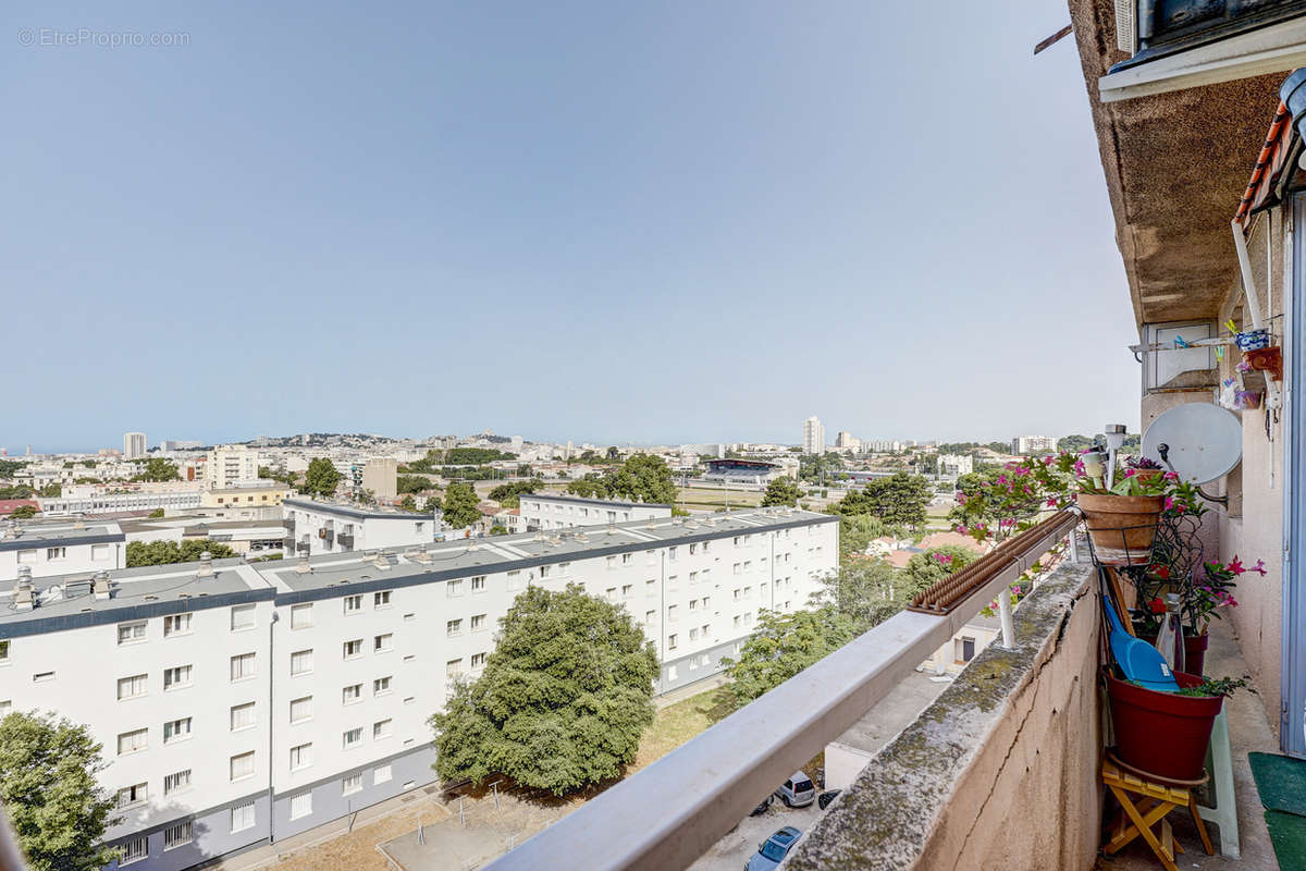 Appartement à MARSEILLE