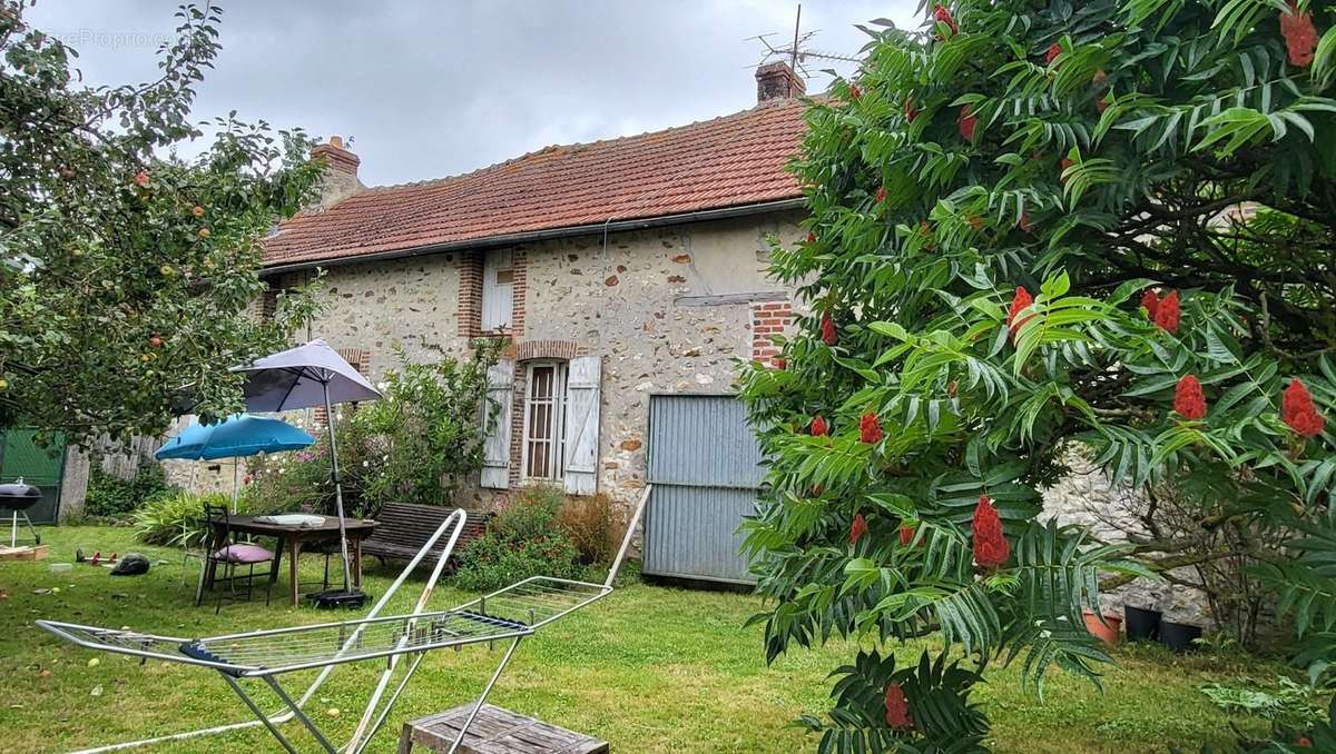 Maison à LECHELLE