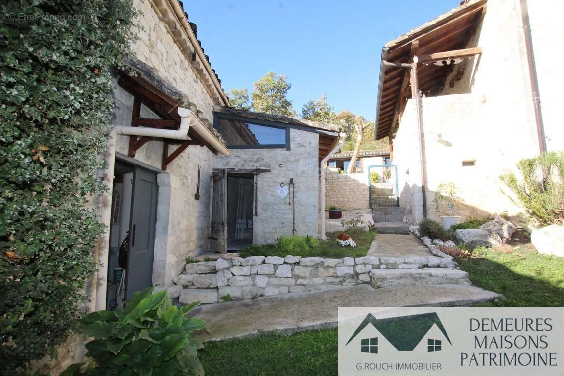 Maison à CAHORS