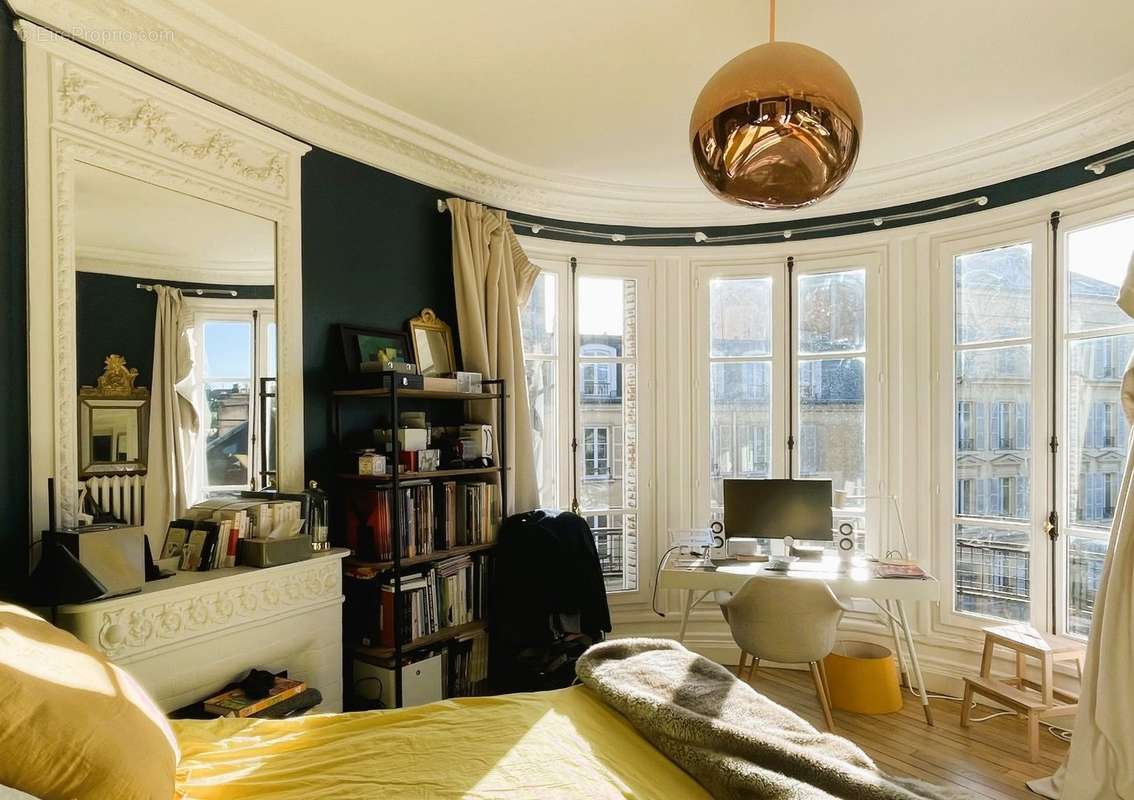 Appartement à VERSAILLES