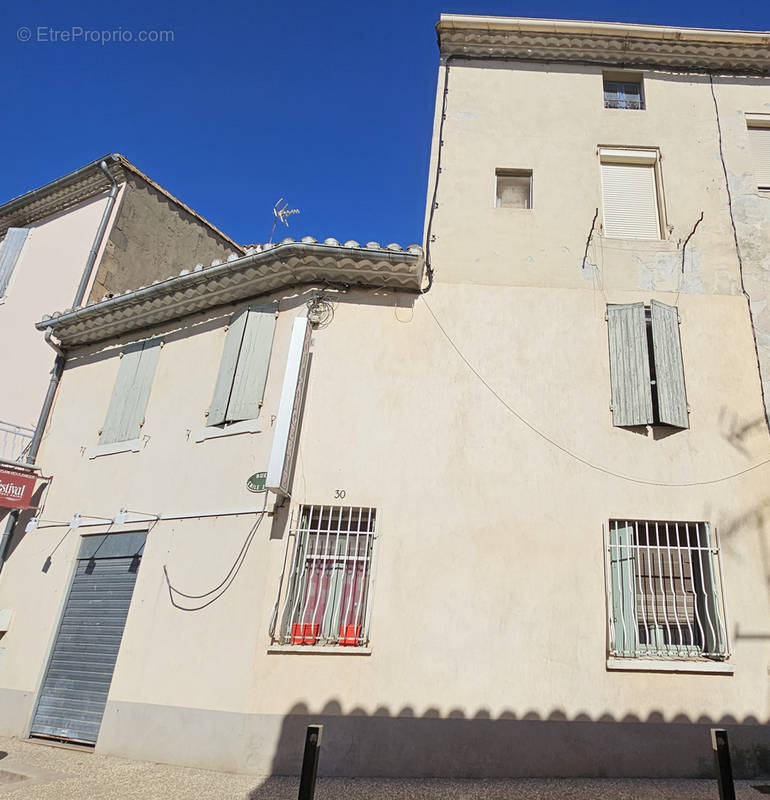 Maison à SAINT-GILLES