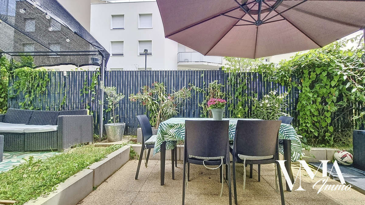 Appartement à LYON-9E