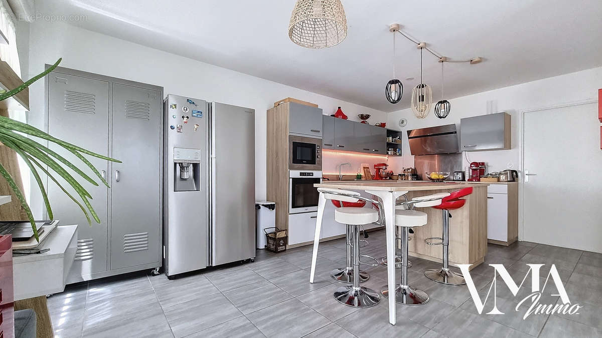 Appartement à LYON-9E