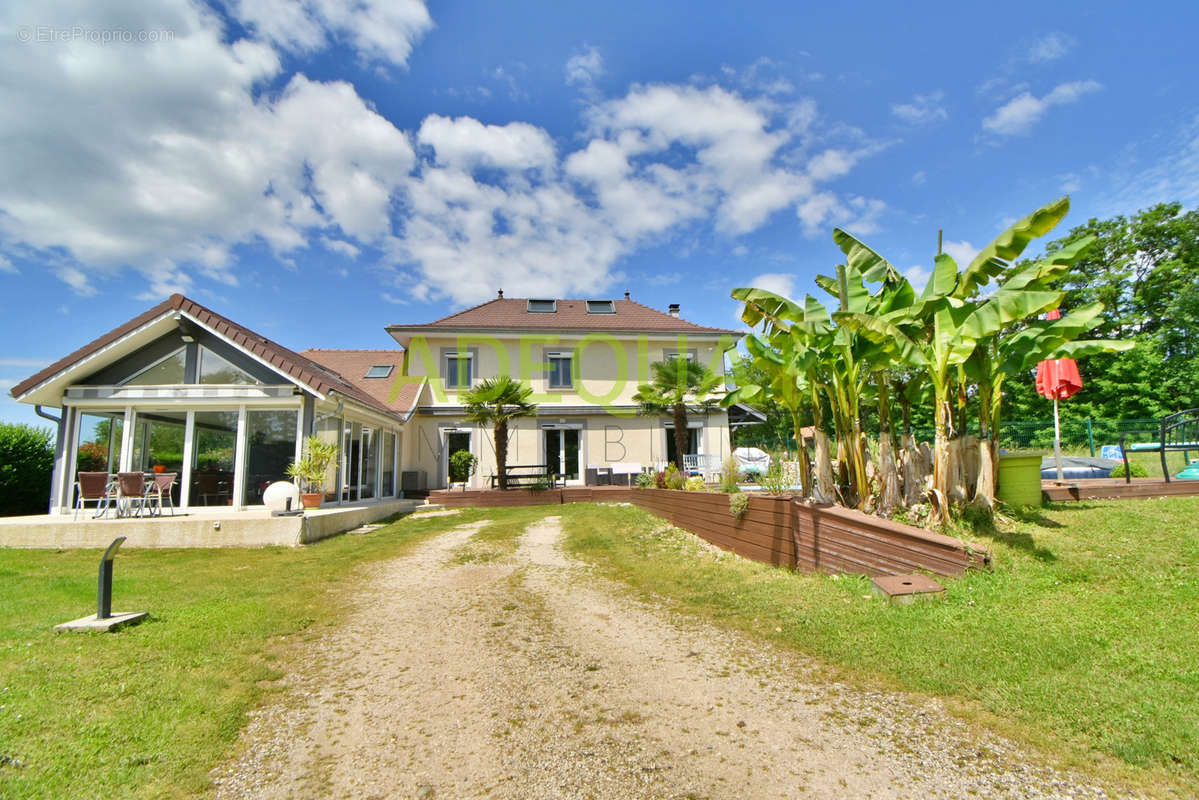 Maison à SAINT-JEAN-DE-SOUDAIN