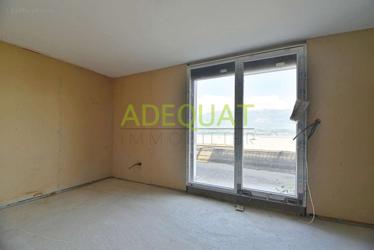 Appartement à AIX-LES-BAINS