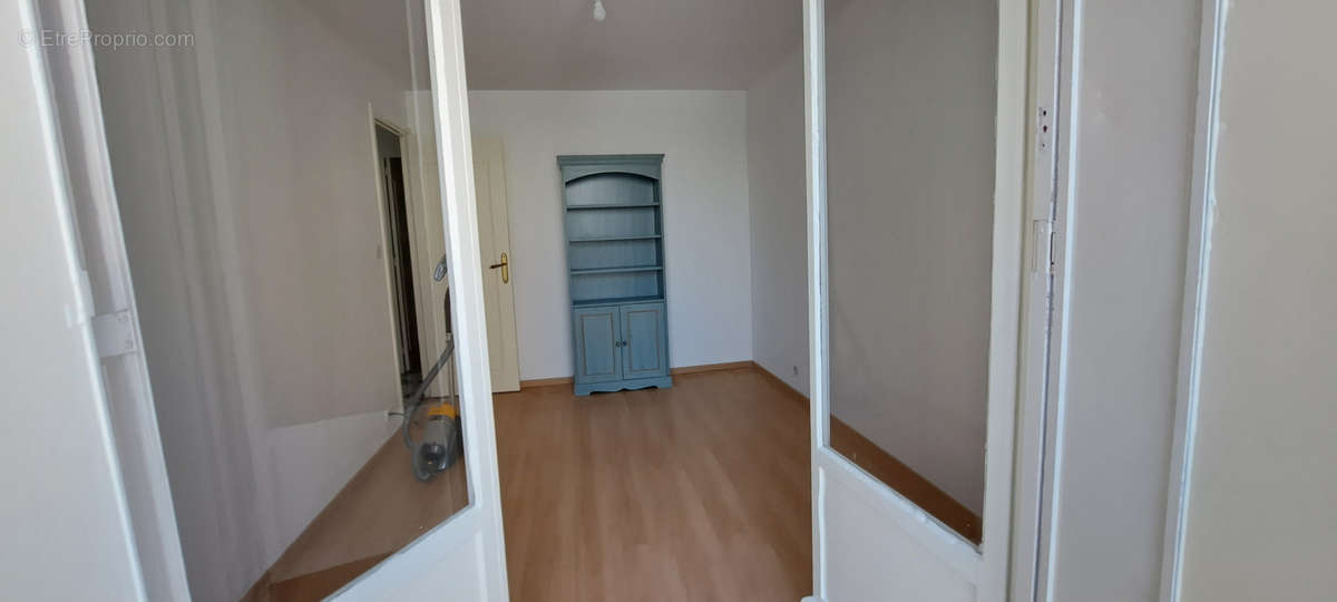 Appartement à MARSEILLE-5E