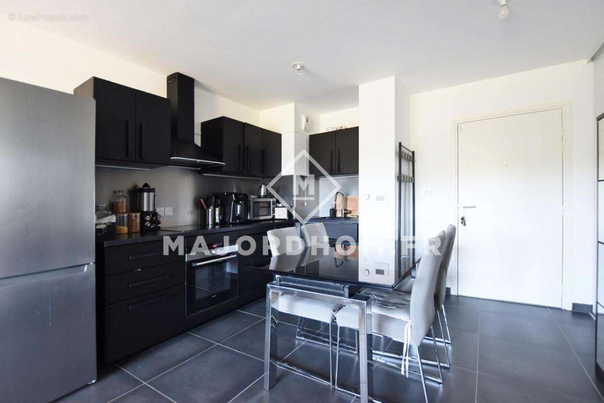 Appartement à MARSEILLE-11E