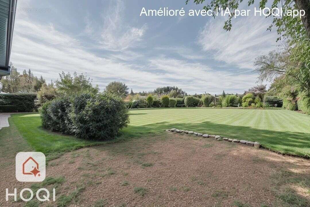 Maison à AUXONNE