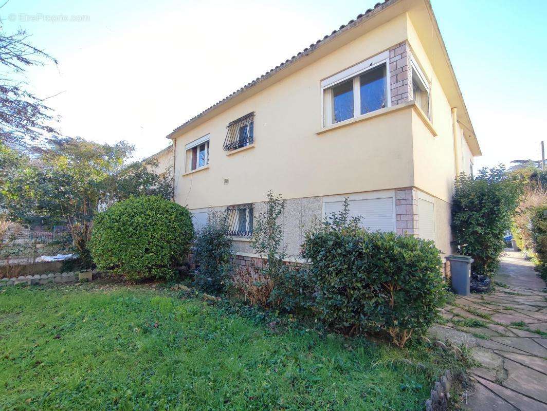 Maison à PEZENAS