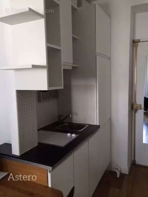 Appartement à PARIS-10E