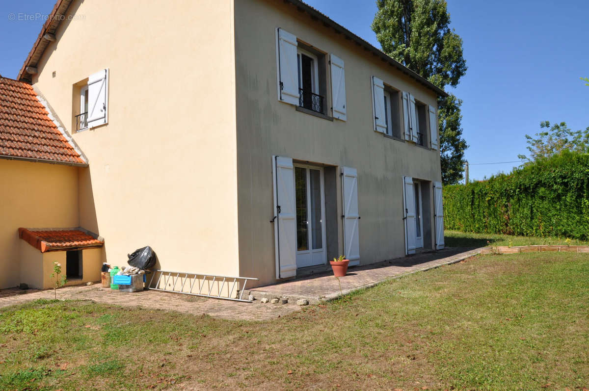 Maison à LAPALISSE