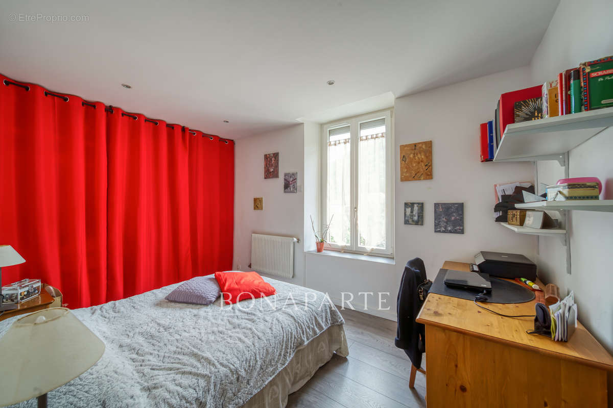 Appartement à JARRIE