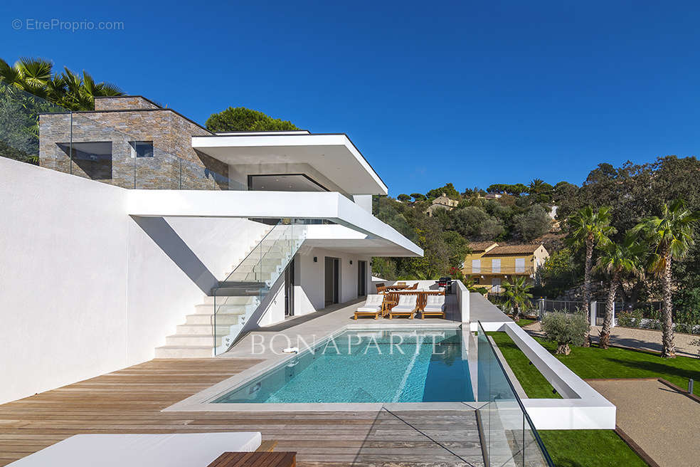 Maison à SAINTE-MAXIME