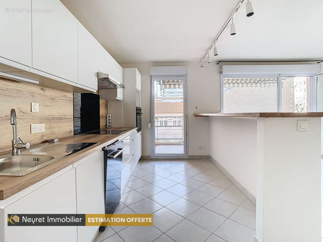 Appartement à LYON-3E