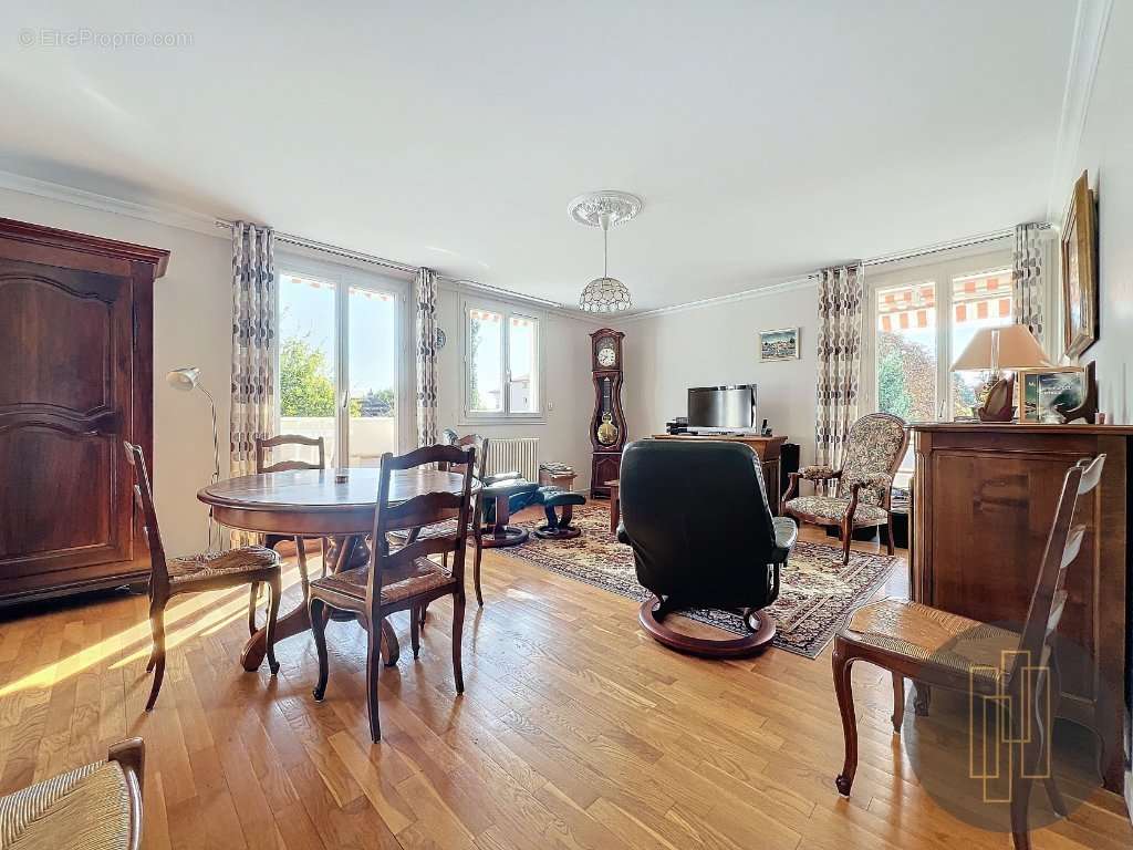 Appartement à VILLEFRANCHE-SUR-SAONE