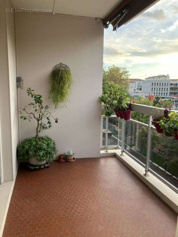 Appartement à VILLEURBANNE