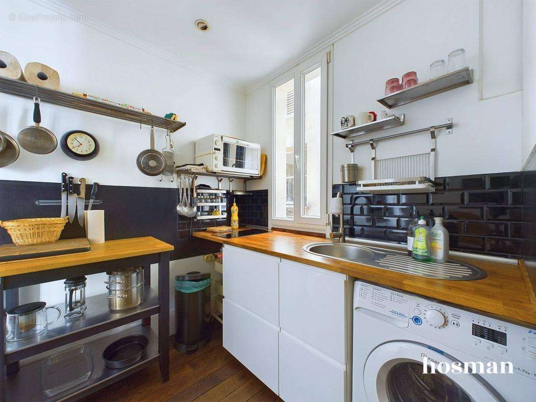 Appartement à PARIS-10E