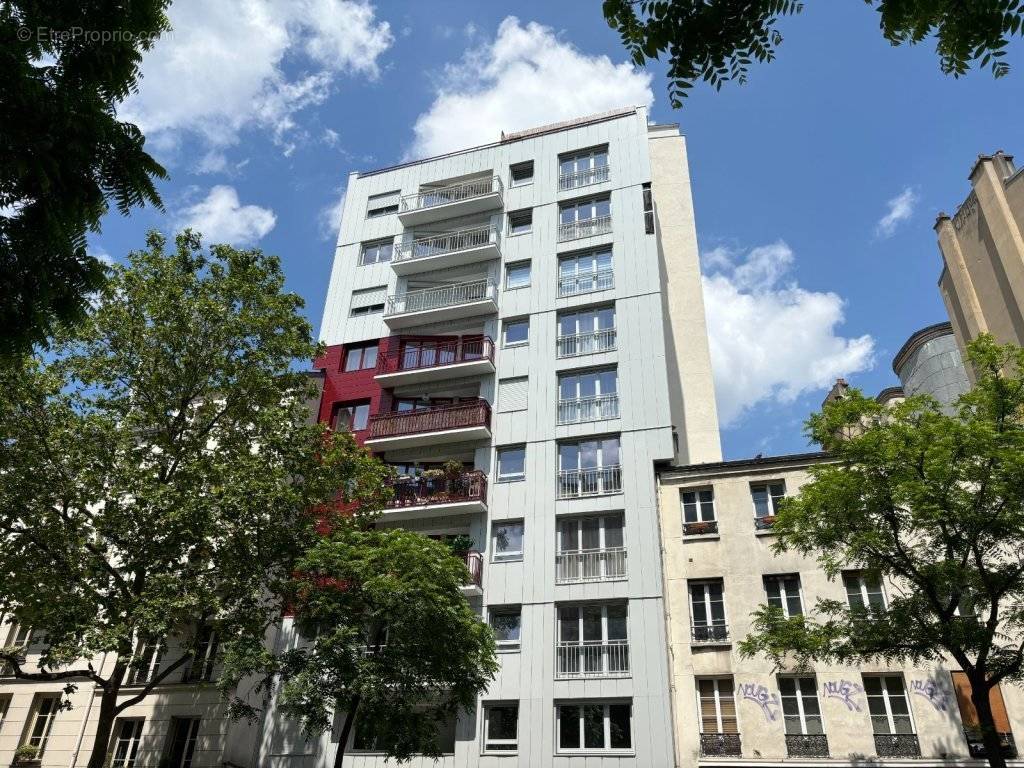 Appartement à PARIS-11E