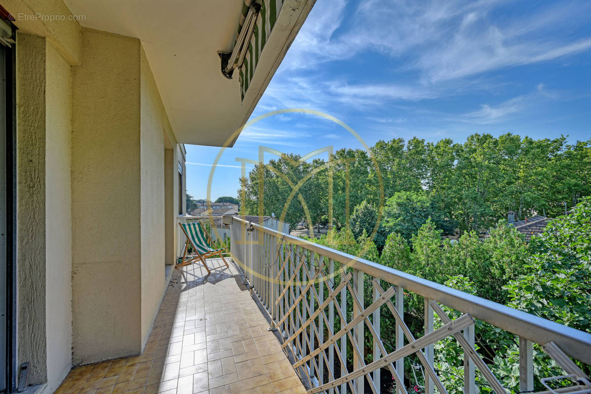 Appartement à ARLES