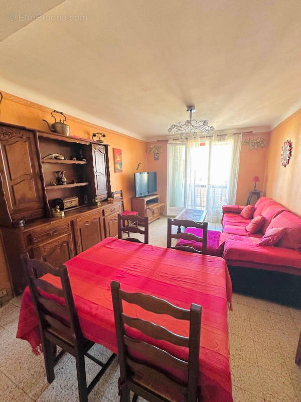 Appartement à MARSEILLE-14E