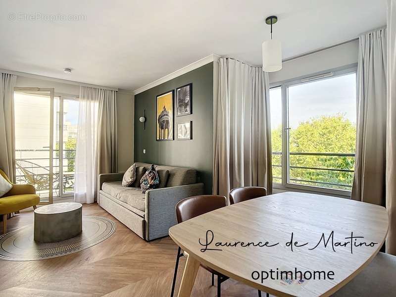 Appartement à PARIS-19E