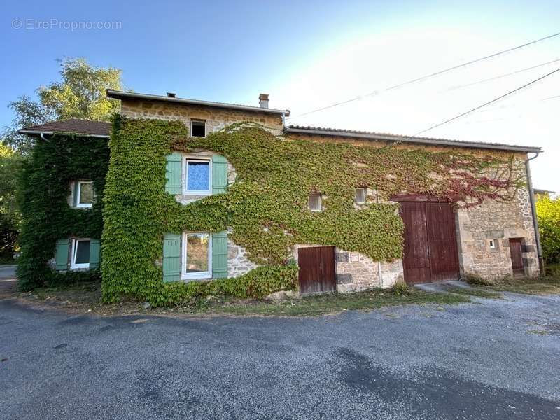 Maison à BESSINES-SUR-GARTEMPE