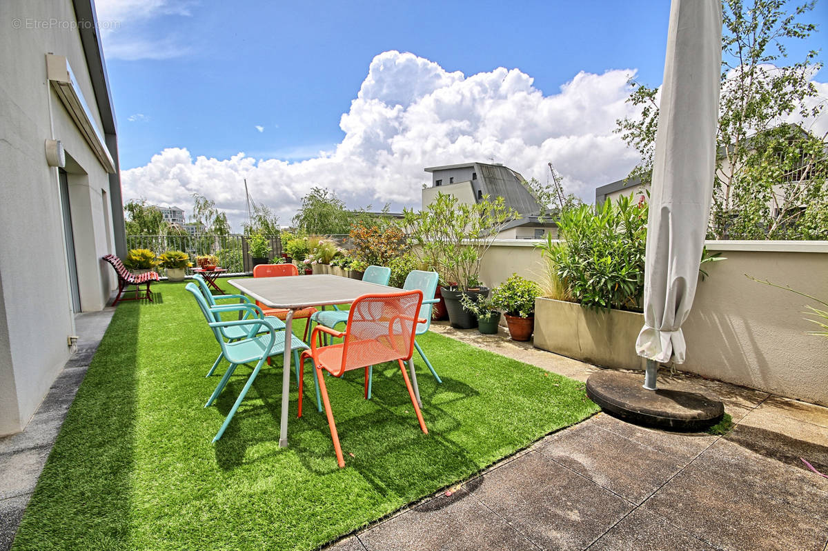 Appartement à BORDEAUX