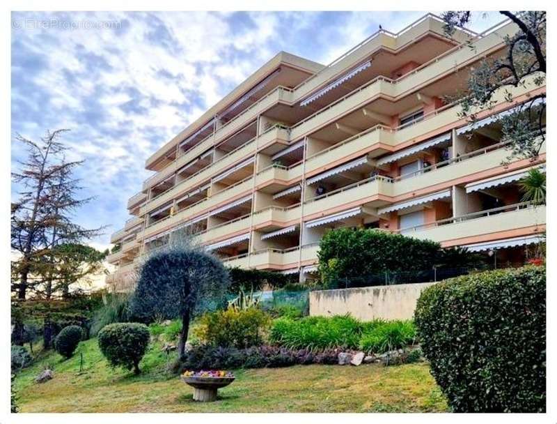 Appartement à GRASSE