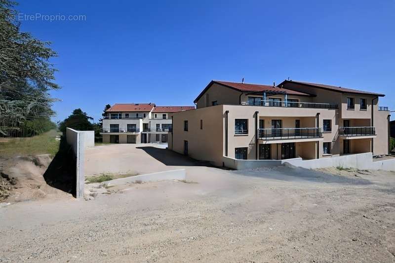 Appartement à VAUGNERAY