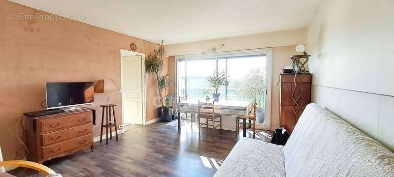 Appartement à PARIS-12E