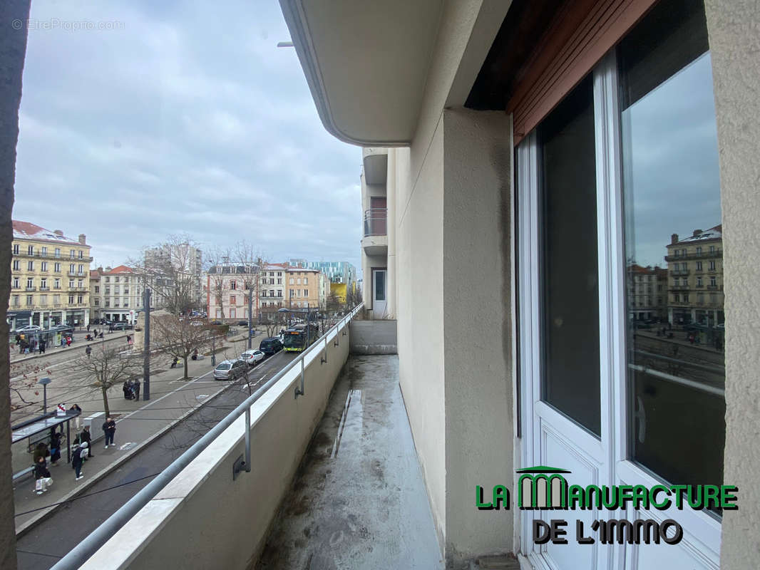 Appartement à SAINT-ETIENNE