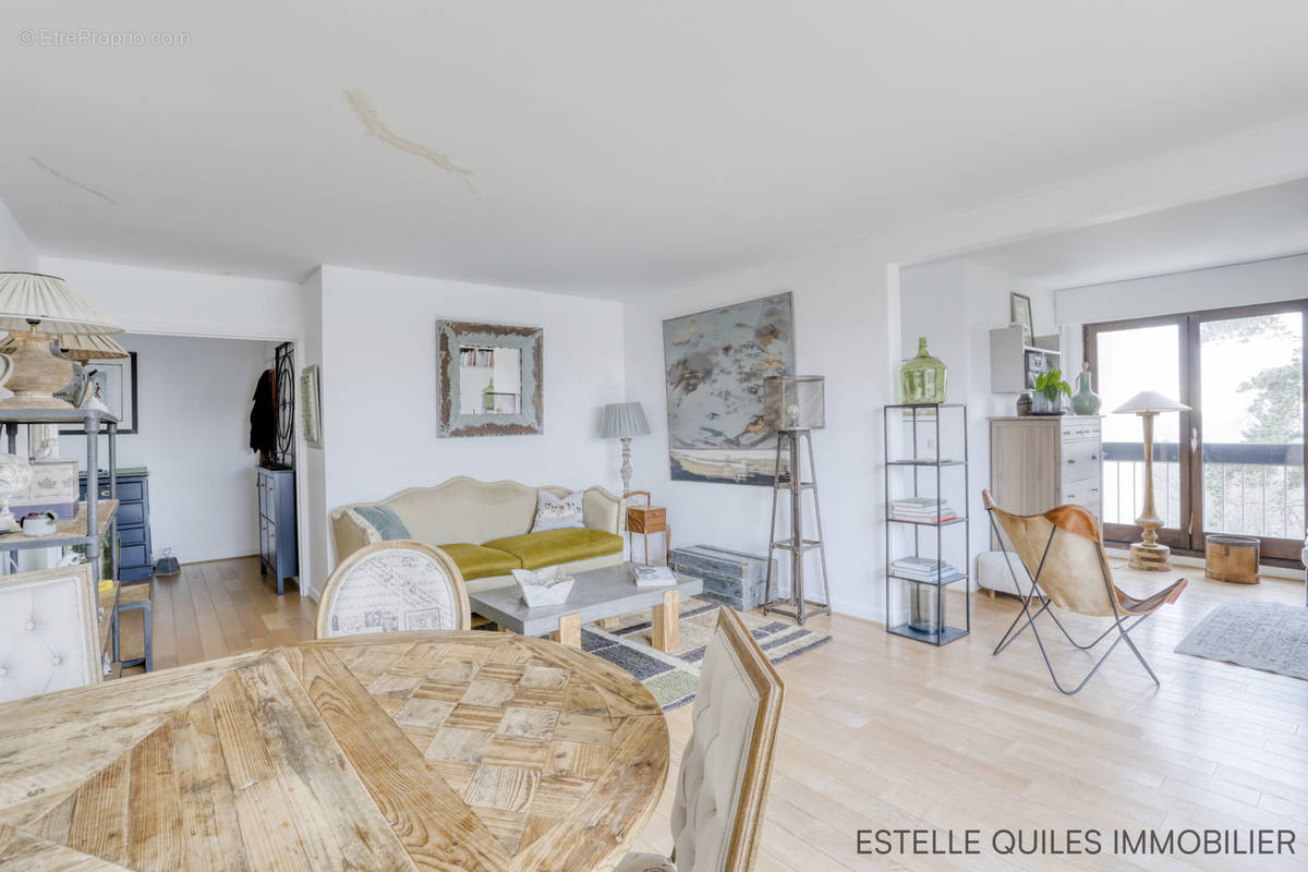 Appartement à VERSAILLES