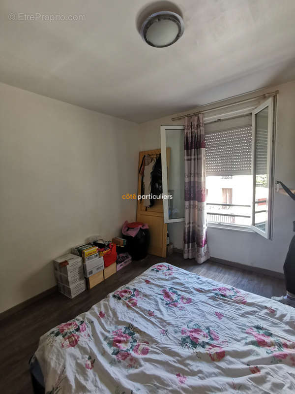 Appartement à AUBERVILLIERS