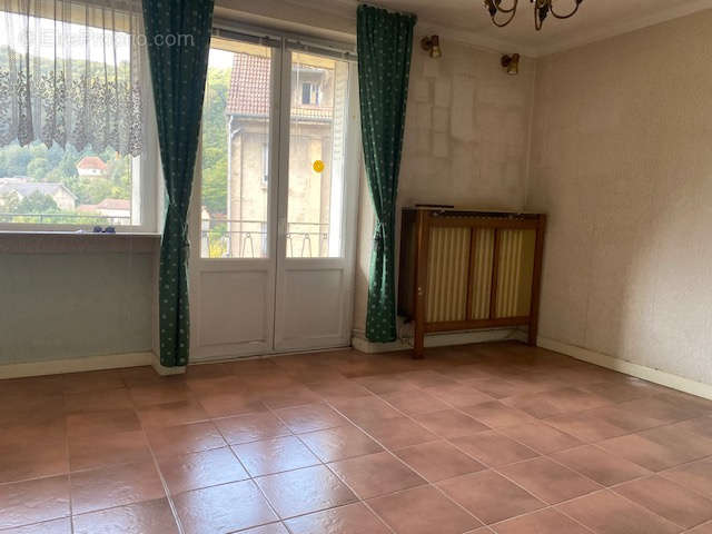 Appartement à ALGRANGE