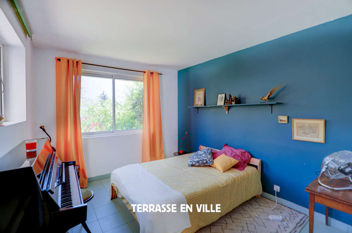 Maison à MARSEILLE-7E